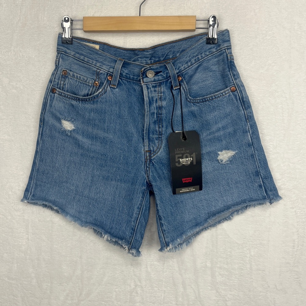 Levi's Premium‎ 501 Long Shorts Women's 26 NWT Blue Distressed Raw Hem Mid Rise